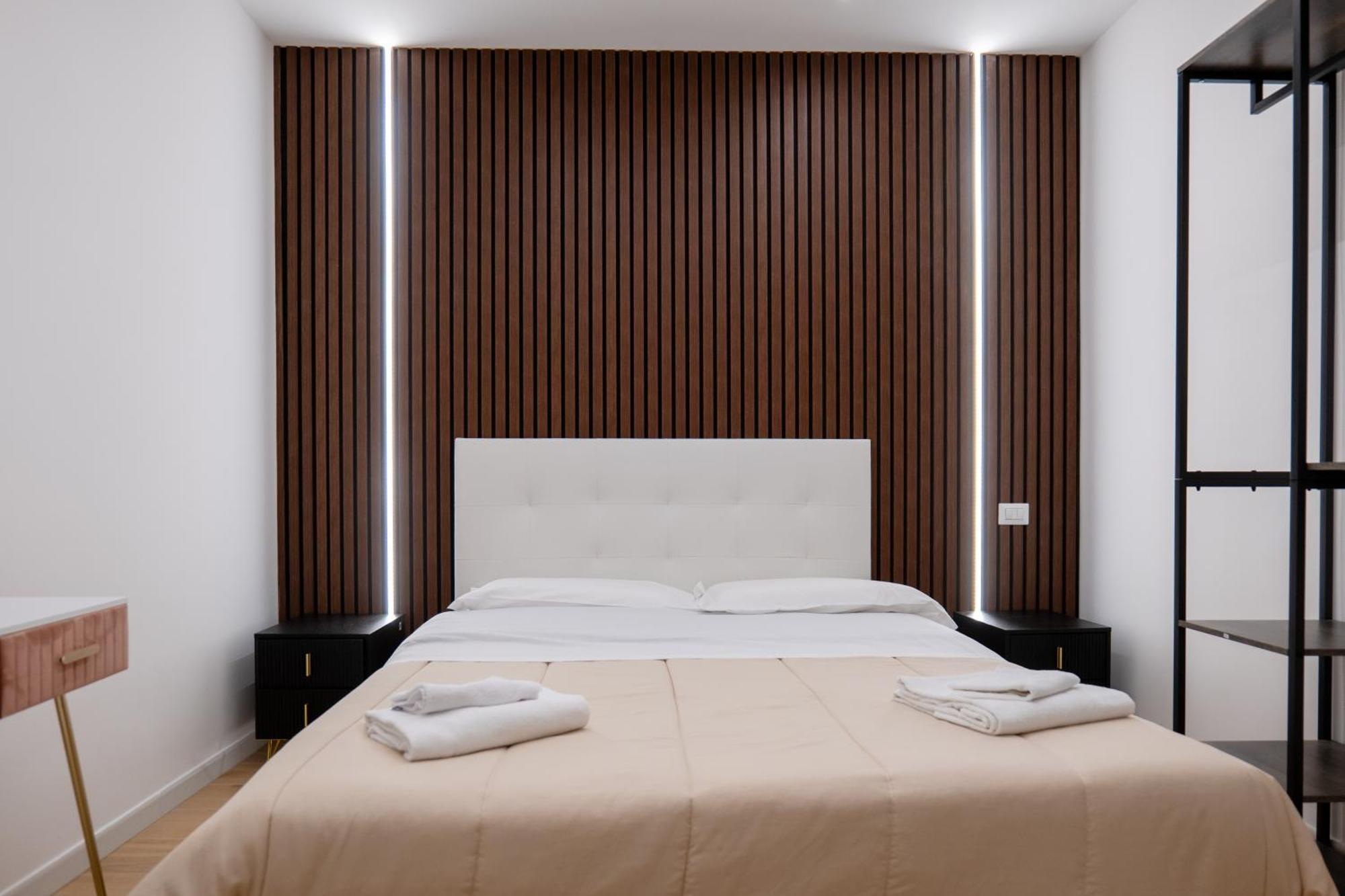Relais San Demetrio - Modern & Central Rooms Salerno Esterno foto