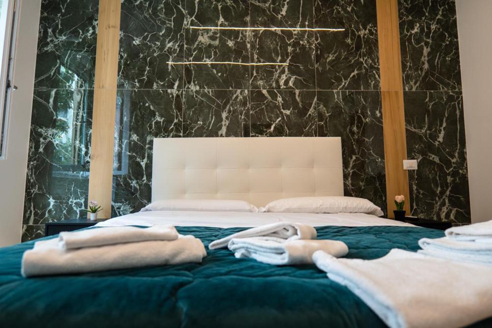Relais San Demetrio - Modern & Central Rooms Salerno Esterno foto